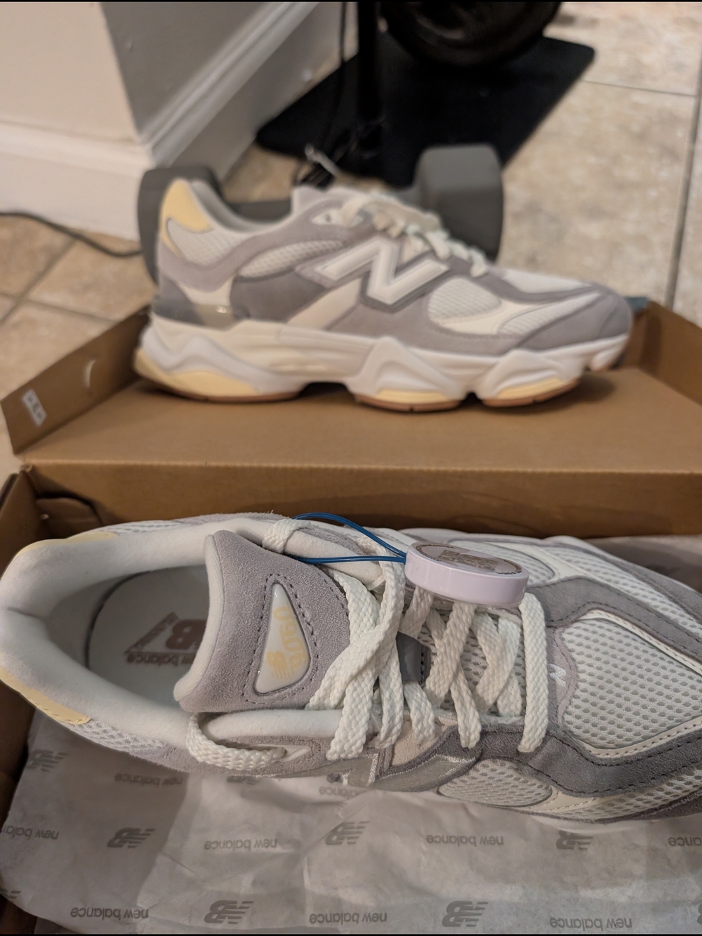 New Balance 9060 Sea Salt Raincloud GC9060AB GS & Women's Size New - Picture 3 of 8